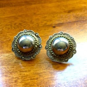 Silver pierced earrings